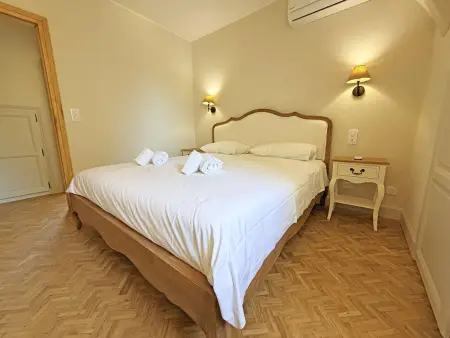 Maison en pierre avec piscine privée et tennis à Le Bugue : photo 22