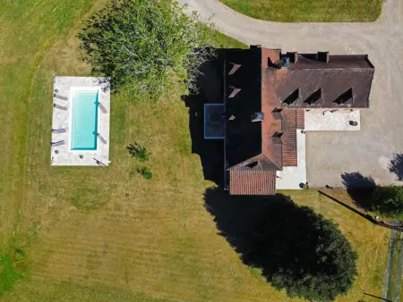 Maison en pierre avec piscine privée et tennis à Le Bugue : photo 33