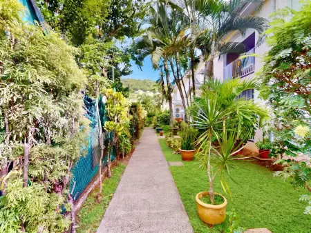 Studio avec balcon privé et entrée indépendante aux Trois-Îlets : photo 2