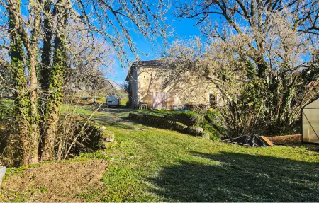 Maison 4 pers. sur 3 hectares boisés à Saint-Maigrin : photo 10