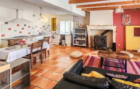 Maison rustique 5 personnes sur 3 hectares : photo 6