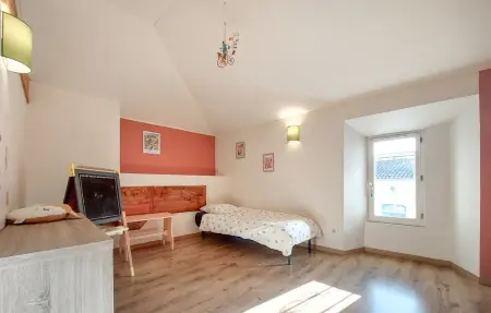 Maison rustique 5 personnes sur 3 hectares : photo 19