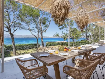 Villa moderne 400m² face à la plage d'Alcúdia : photo 1