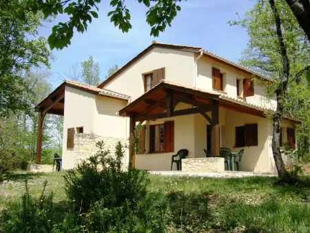 Location maison à Gavaudun, Domäne mit Jacuzzi