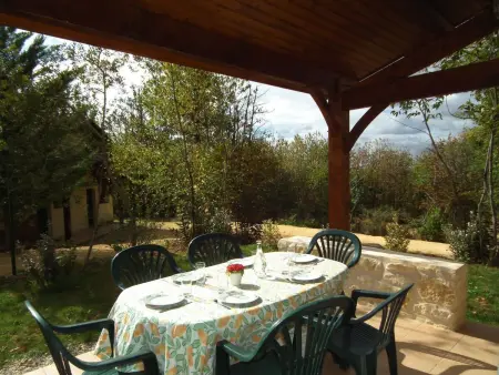 Villa 2 chambres avec jacuzzi à Gavaudun : photo 9