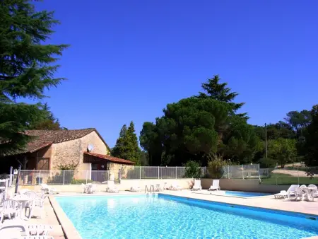 Villa 2 chambres avec jacuzzi à Gavaudun : photo 13