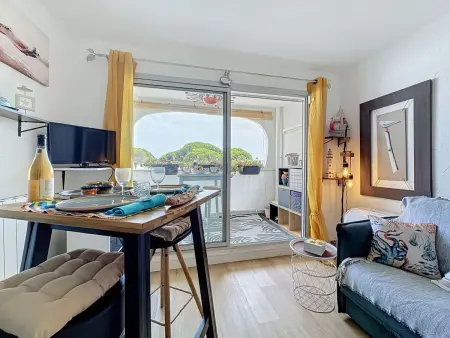 La Santa Maria – Studio 20m² face mer à Port Camargue : photo 9
