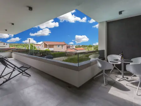 Maison 120 m² avec terrasse et parking à Pula : photo 5