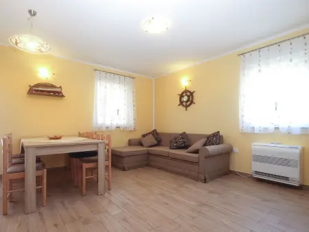 Maison 6 personnes à Pula, 2 km de la mer : photo 15