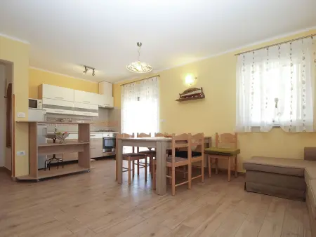 Maison 6 personnes à Pula, 2 km de la mer : photo 16