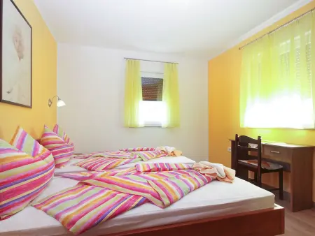 Maison 6 personnes à Pula, 2 km de la mer : photo 28