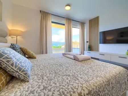 Art Villa Sansa, maison de luxe avec piscine chauffée à Krk : photo 16