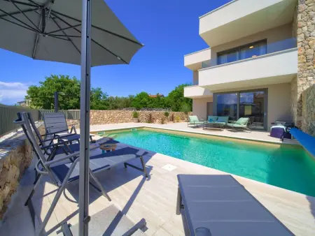 Art Villa Sansa, maison de luxe avec piscine chauffée à Krk : photo 33