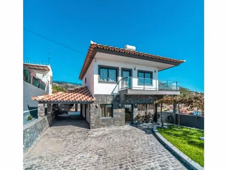 Location villa à Câmara de Lobos (Madeira), Camara de Lobos Lux