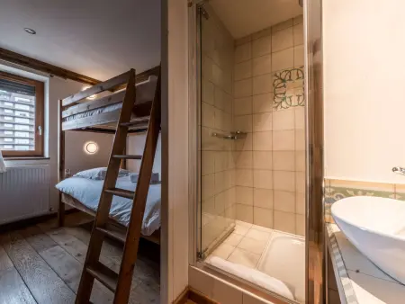 Grand appartement skis aux pieds à Courchevel : photo 13