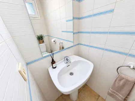 Appartement 6 pers. plage à Roses, 2 ch., accès direct : photo 4