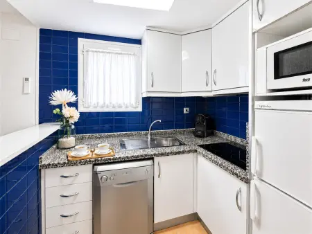 Appartement 6 pers. plage à Roses, 2 ch., accès direct : photo 6