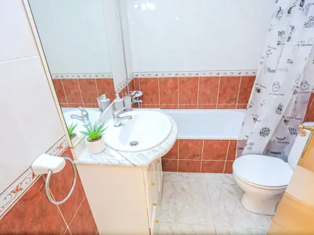 Appartement face à la plage Arenal, piscine - 6 pers. : photo 20