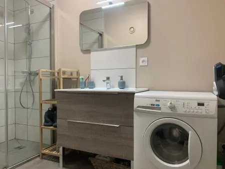 Appartement rénové 52m² balcon - Saint-Pons, Barcelonnette : photo 5
