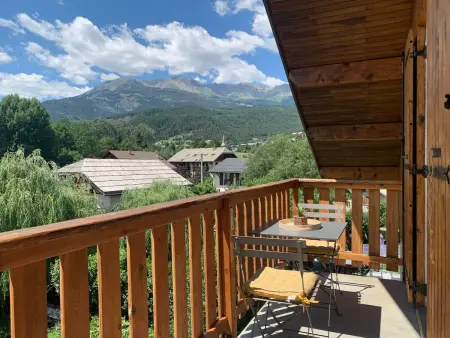 Appartement rénové 52m² balcon - Saint-Pons, Barcelonnette : photo 6
