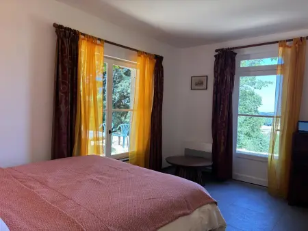 Gîte Les Ciseaux - Maison 8 pers., forêt privée : photo 15