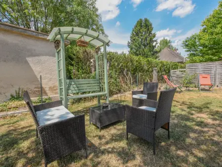 Gîte 6 pers. à Salon : jardin aménagé et terrasse privative : photo 28