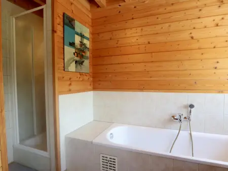 Villa M, maison à ossature bois à Durbuy avec grand jardin clôturé : photo 22