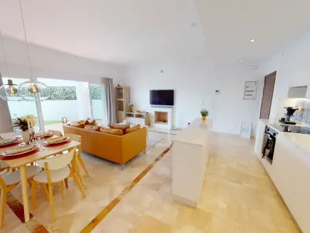 Appartement 113 m² avec jardin et piscine à Benahavís : photo 7