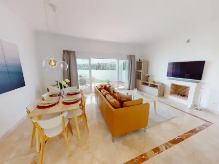 Appartement 113 m² avec jardin et piscine à Benahavís : photo 8