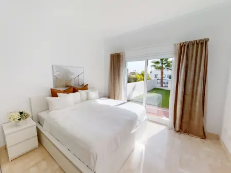 Appartement 113 m² avec jardin et piscine à Benahavís : photo 13