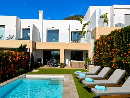 Location villa à Mijas, Villa moderne vue montagne, piscine privÃ©e - 6 pers.
