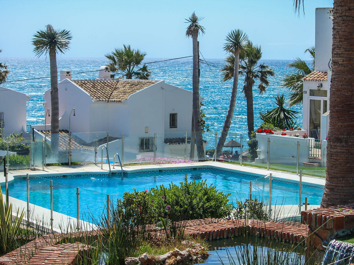 Maison moderne face à la plage à Mijas Costa - Photo 23