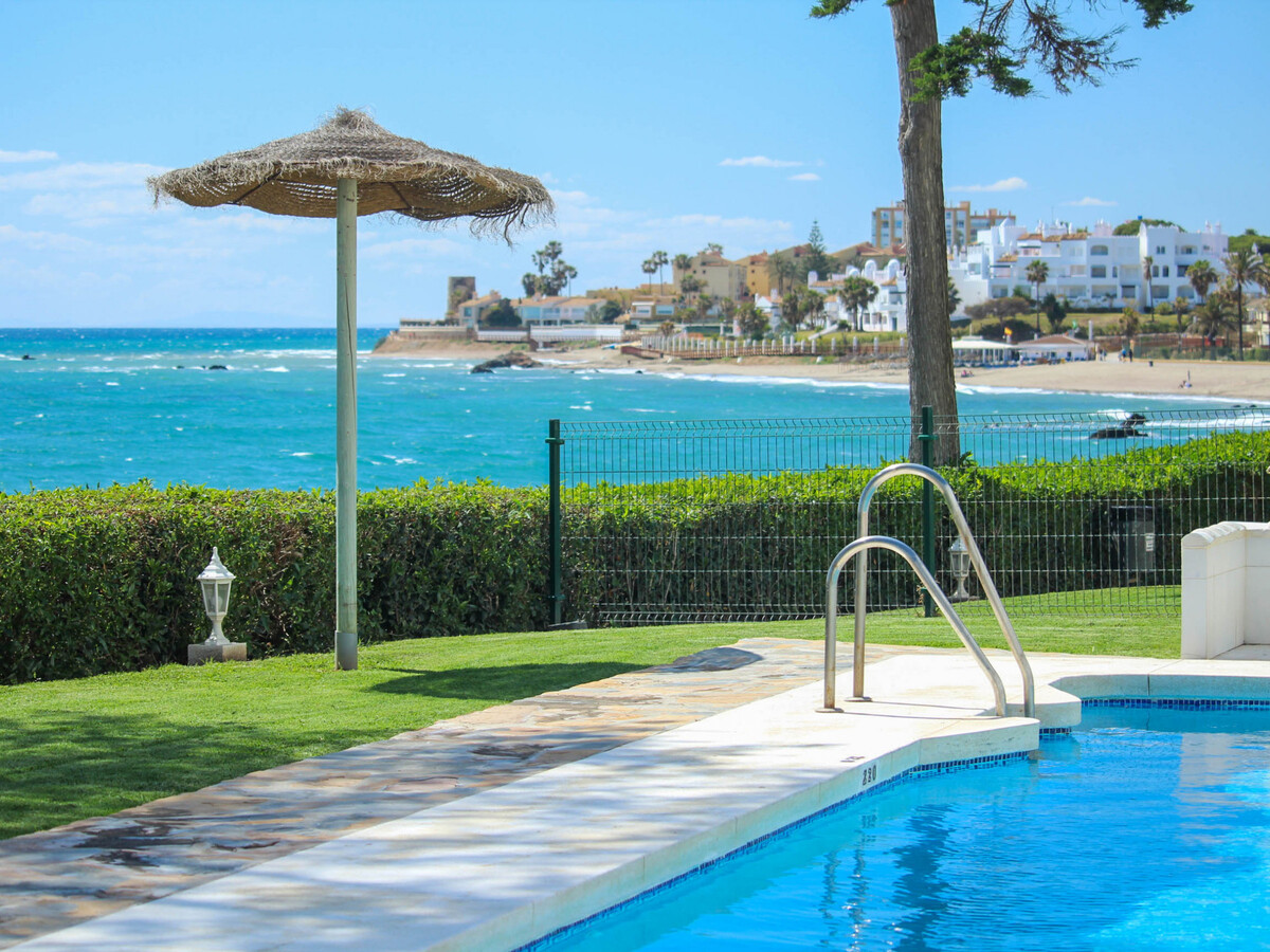 Maison moderne face à la plage à Mijas Costa - Photo 25