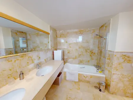 Appartement 130 m² vue mer et montagne à Marbella : photo 28