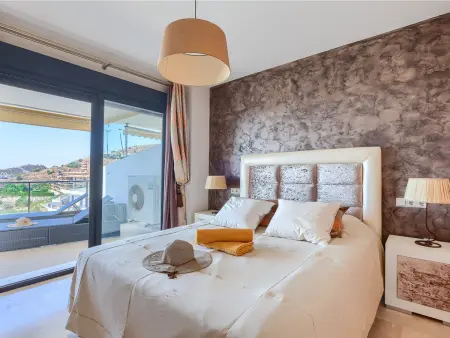 Appartement 94 m² lumineux avec piscine à Mijas : photo 15