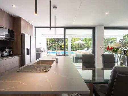 Villa 5 chambres avec piscine privée à Benahavís : photo 14