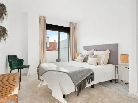 Appartement 3 chambres vue montagne à Marbella : photo 18