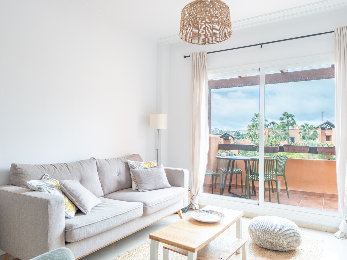 Appartement 74 m² vue montagne et piscine à Casares - Photo 2