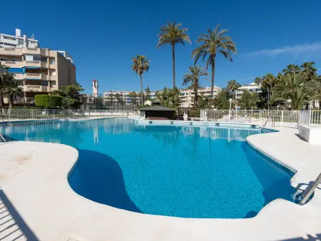 Appartement 102m² vue montagne, piscine & plage à 100m : photo 3