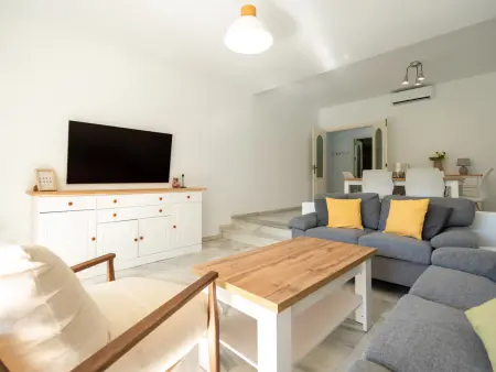 Appartement 102m² vue montagne, piscine & plage à 100m : photo 5