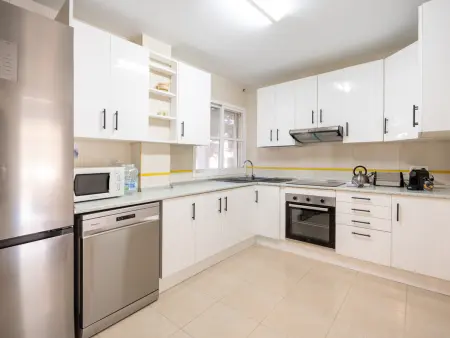 Appartement 102m² vue montagne, piscine & plage à 100m : photo 7