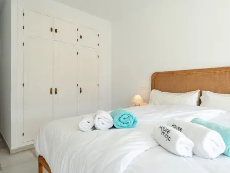 Appartement 102m² vue montagne, piscine & plage à 100m : photo 9