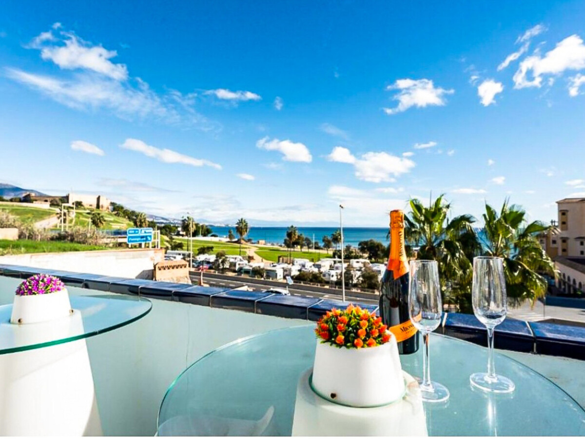 Maison mitoyenne 4 pers. avec vue mer, piscine et plage à 150m - Photo 1