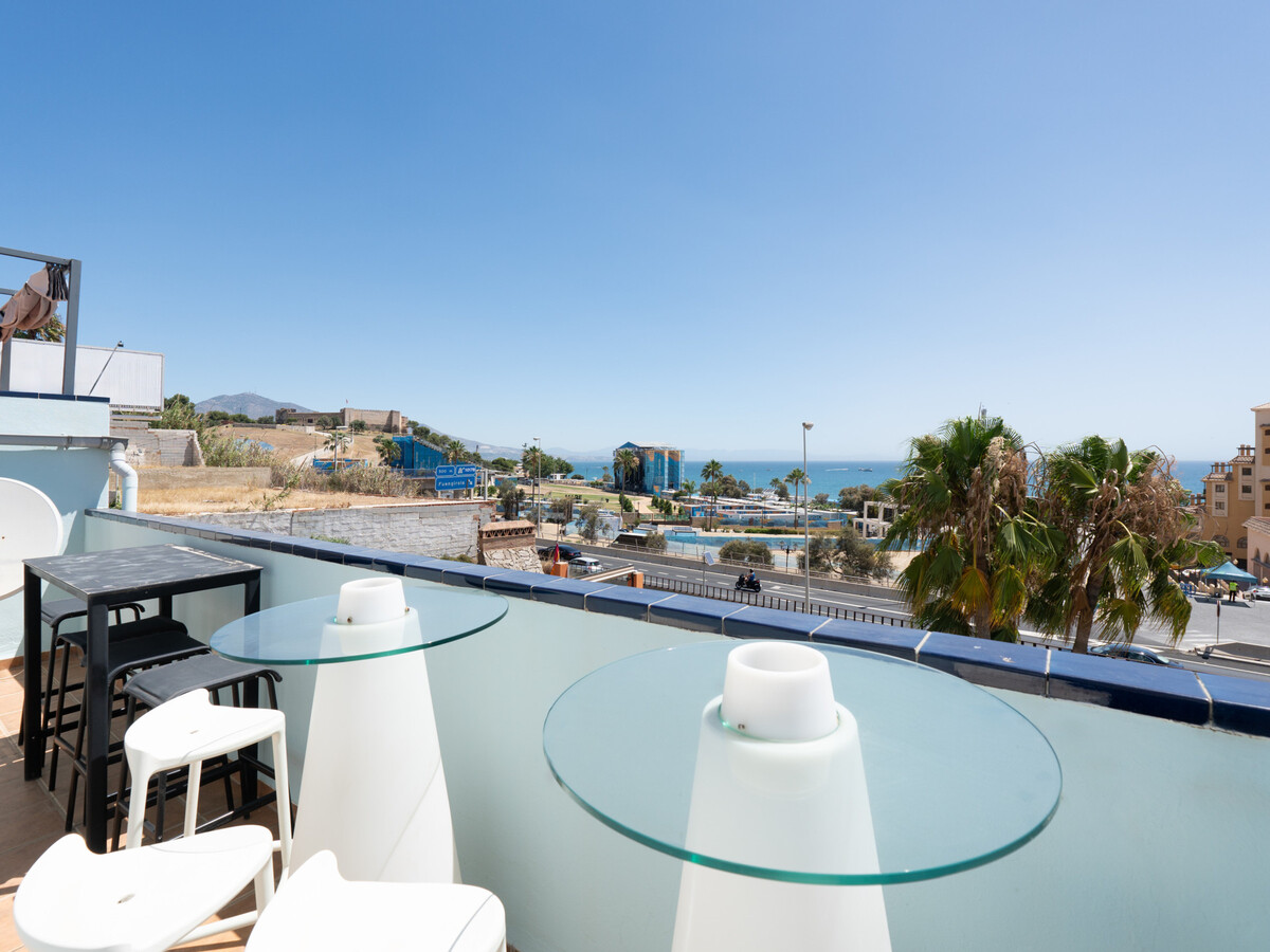 Maison mitoyenne 4 pers. avec vue mer, piscine et plage à 150m - Photo 7