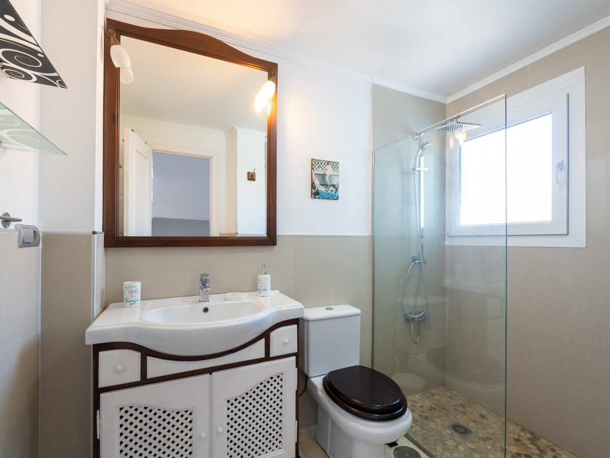 Maison mitoyenne 4 pers. avec vue mer, piscine et plage à 150m - Photo 18