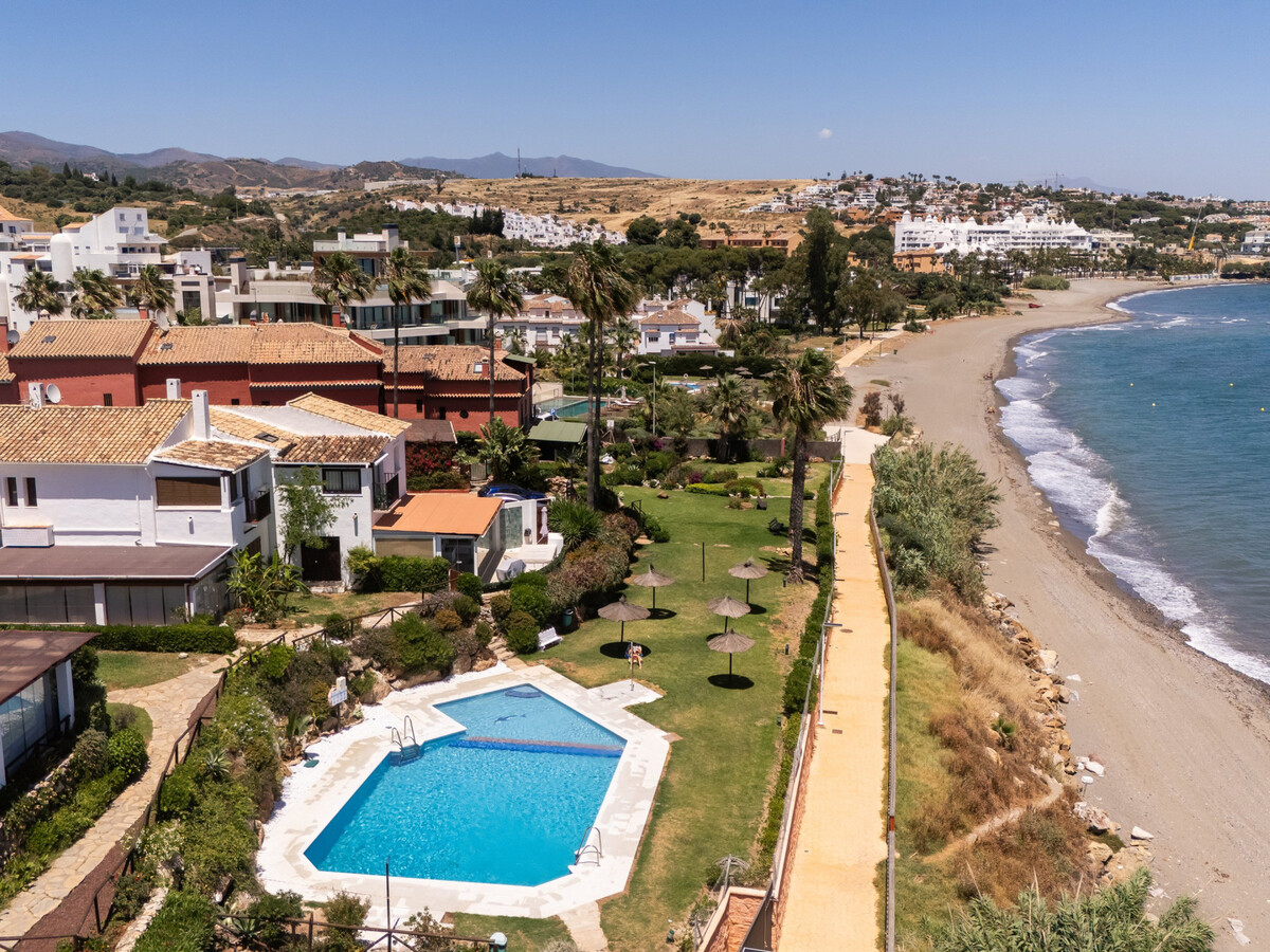 Maison 3 chambres vue montagne à 50 m de la plage - Photo 11