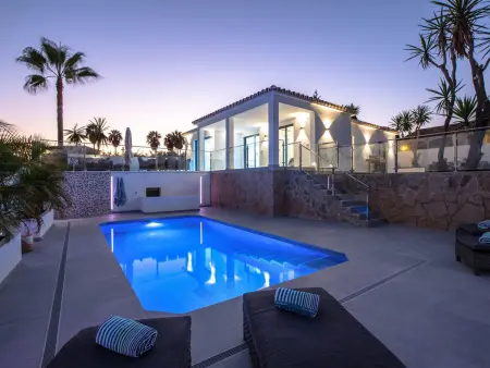 Villa confortable, vue montagne, piscine privÃ©e - 8 pers. - Photo 15
