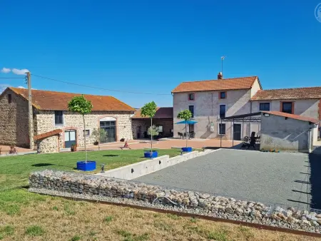 Gîte Autour du Puits - 12 pers., 2 ha en campagne : photo 1