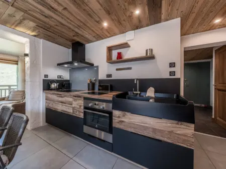 Duplex 57m² centre Courchevel pour 6 personnes : photo 3