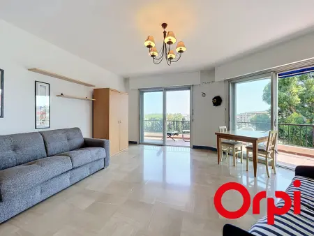 Studio 45 m² terrasse 18 m² vue mer à Menton : photo 3